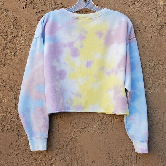 Colsie tie dye cropped long sleeve sweatshirt - Picture 2 of 12